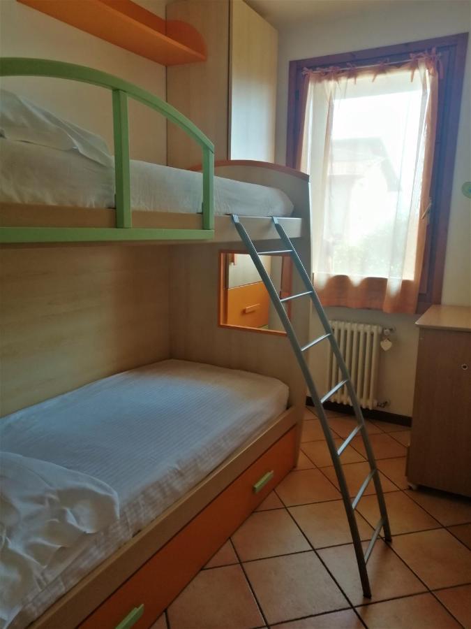Iseolakerental - Appartamento Chiara Riva di Solto Kültér fotó
